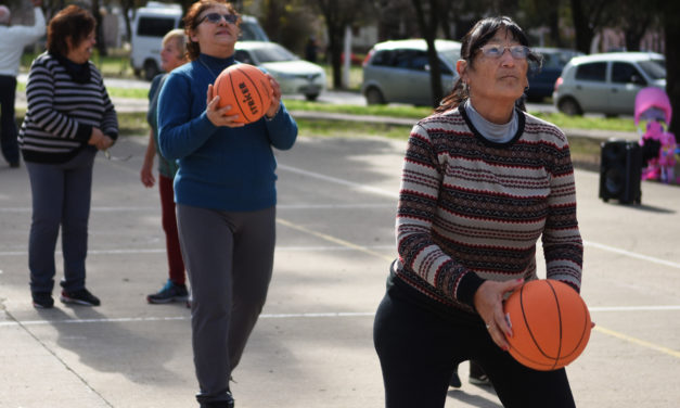 ADULTOS MAYORES: APRENDIZAJE Y RECREACIÓN