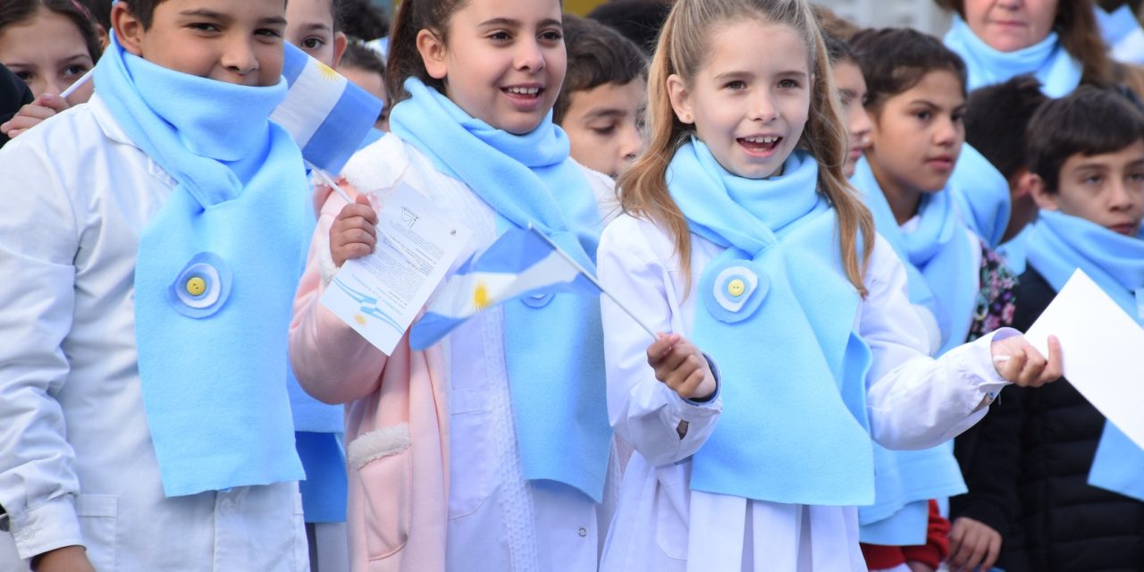 ACTO DÍA DE LA BANDERA