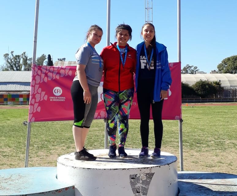 ATLETISMO: BICAMPEONA DE LA REGIÓN CENTRO