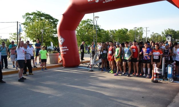 MARATON DE LA AVICULTURA: GIMENEZ Y PONCE CORTARON LA CINTA