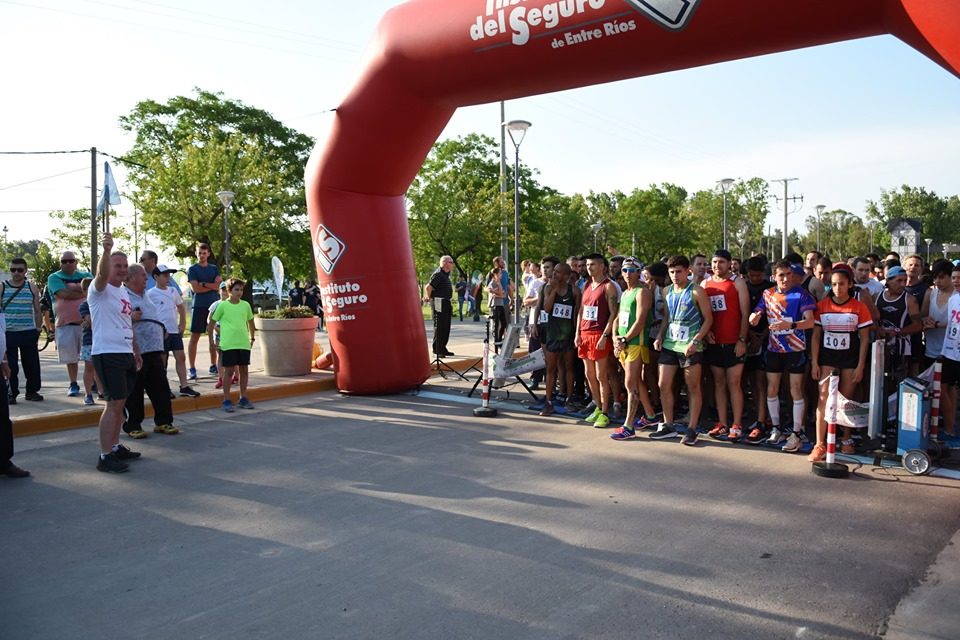 MARATON DE LA AVICULTURA: GIMENEZ Y PONCE CORTARON LA CINTA