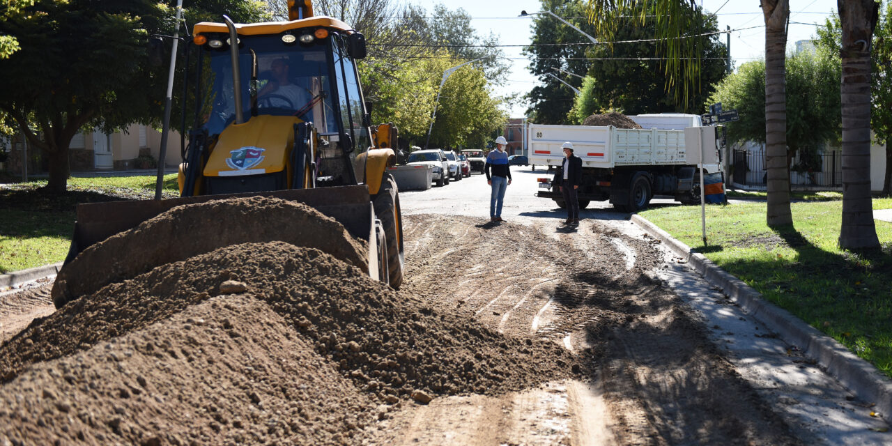 PREPARACIÓN DE SUELO PARA PAVIMENTAR CINCO CUADRAS