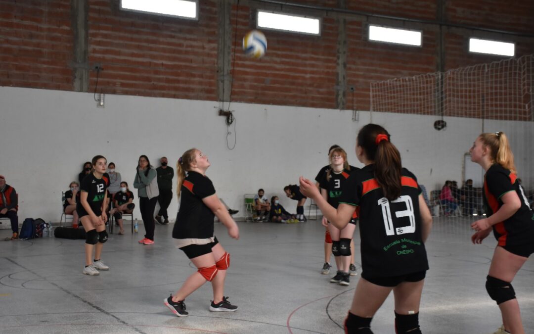 VOLEIBOL: VOLVIÓ LA ACTIVIDAD