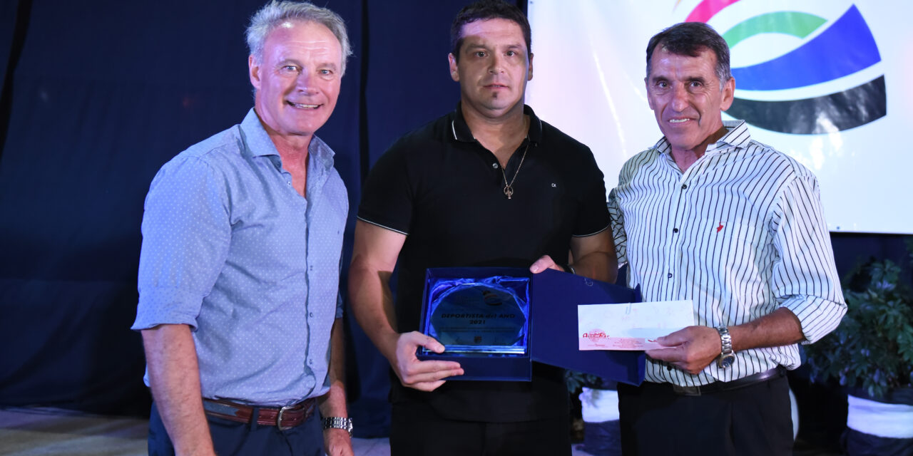 RECONOCIMIENTO A NUESTROS EMBAJADORES DEPORTIVOS