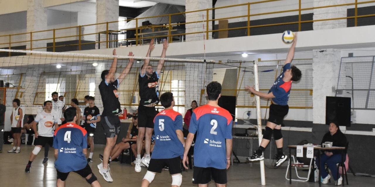 VOLEIBOL: CRESPO RECIBIÓ LA CUARTA FECHA DE PARANÁ CAMPAÑA