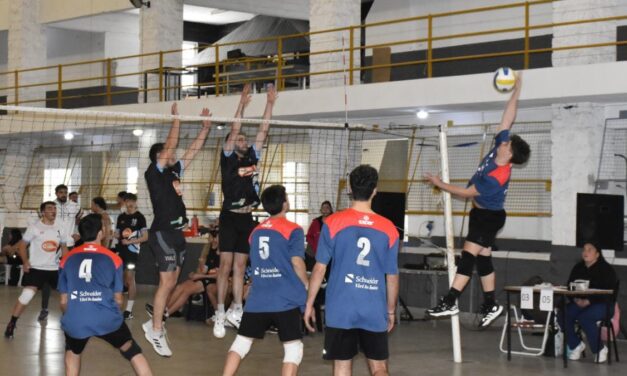 VOLEIBOL: CRESPO RECIBIÓ LA CUARTA FECHA DE PARANÁ CAMPAÑA