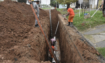 RECAMBIO DE CAÑERÍA DE CLOACAS EN CALLE ENTRE RÍOS