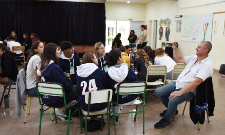 JORNADA DE DIÁLOGO E INTERCAMBIO CON CENTROS DE ESTUDIANTES DE NUESTRA CIUDAD