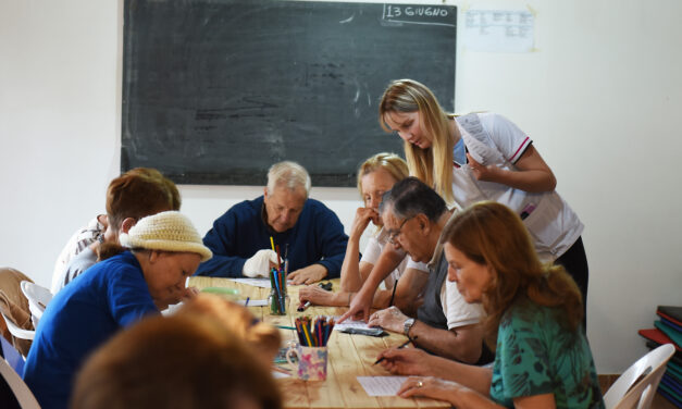 NUESTROS ADULTOS MAYORES Y SU ROL ACTIVO EN LA SOCIEDAD