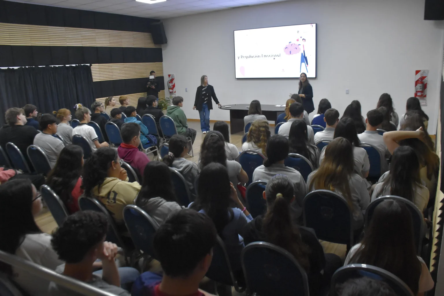 charla.s-3-1536x1024
