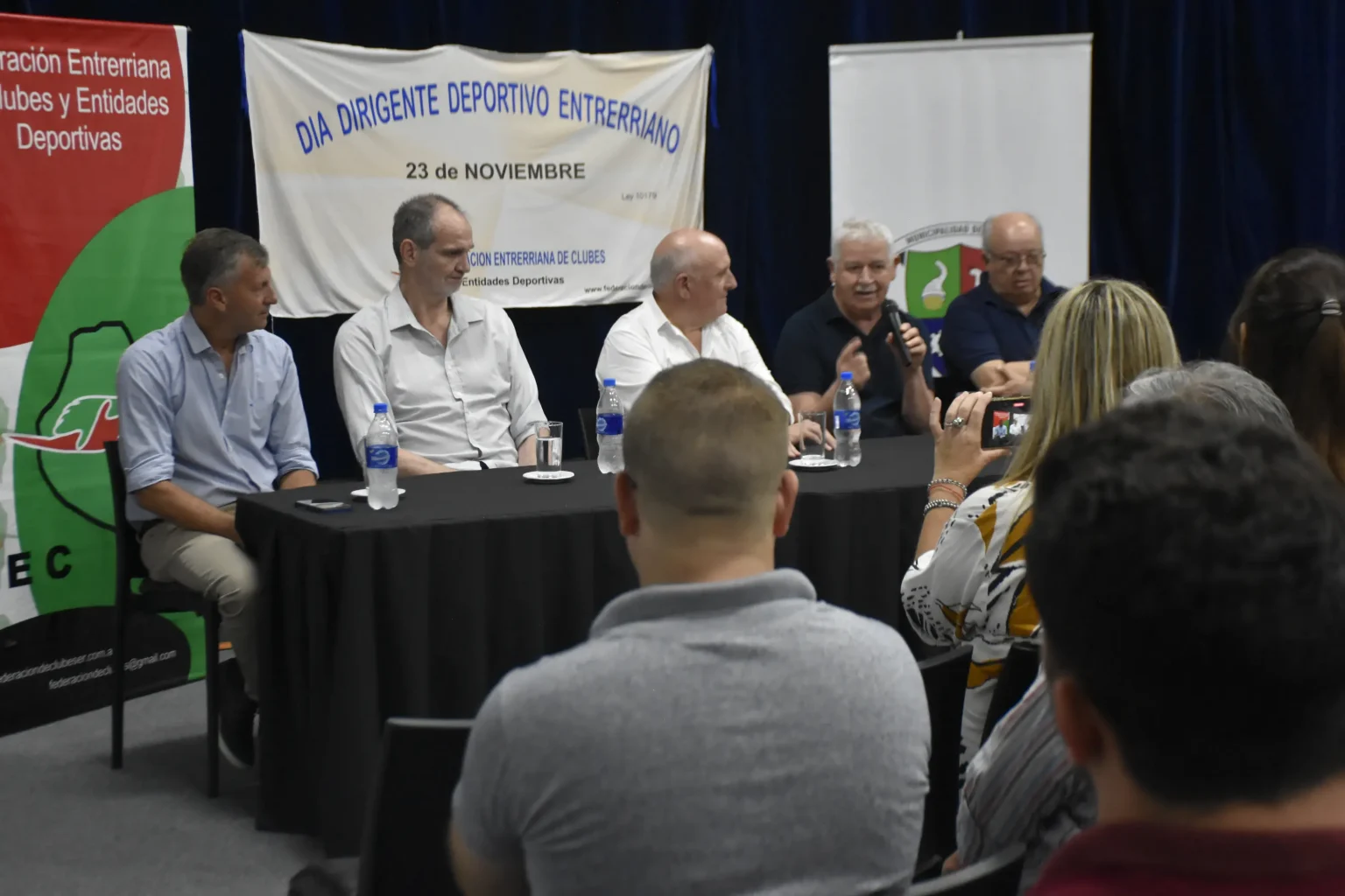 04-Conferencia-Presentacion-Acto-Dirigentre-Entrerriano-1536x1024