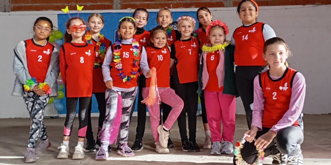 OTRO FIN DE SEMANA CON MUCHO COLORIDO Y VOLEIBOL