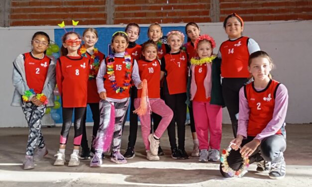 OTRO FIN DE SEMANA CON MUCHO COLORIDO Y VOLEIBOL