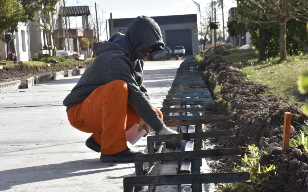 CON EL PROGRAMA ‘MI BARRIO EN OBRA’ DESARROLLAMOS DIVERSAS ACCIONES EN EL BARRIO PARQUE DEL LAGO