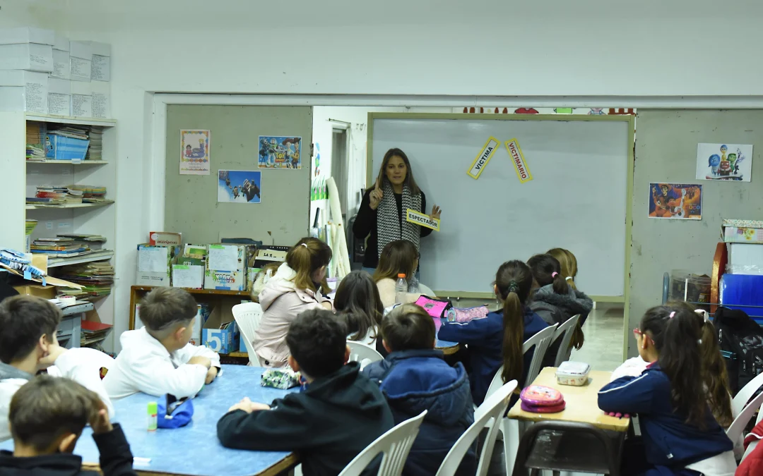 Escuchar, entender, actuar: hablemos sobre el bullying
