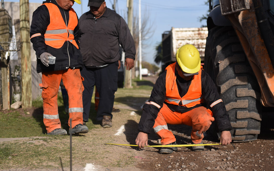 MANOS A LA OBRA PARA TRANSFORMAR LA VIDA DE MÁS 170 FAMILIAS QUE VIVEN EN FLORENTINA GÓMEZ MIRANDA Y LOS WICHIS