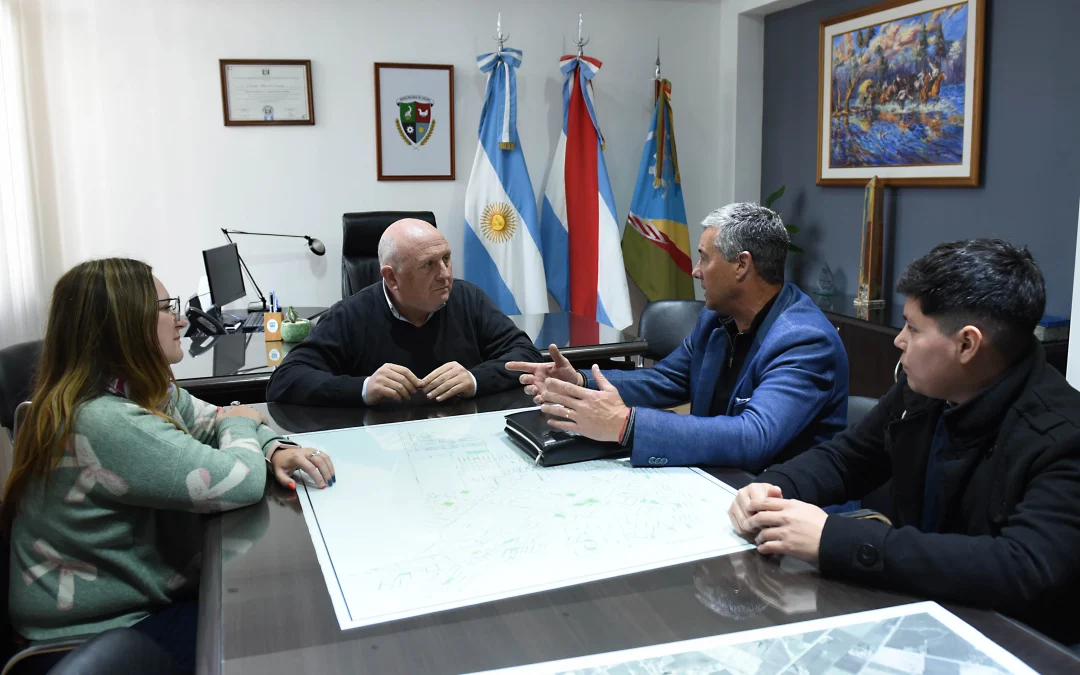 FIRMA DE CONVENIO PARA LA ENTREGA DE TARJETAS SOLIDARIAS