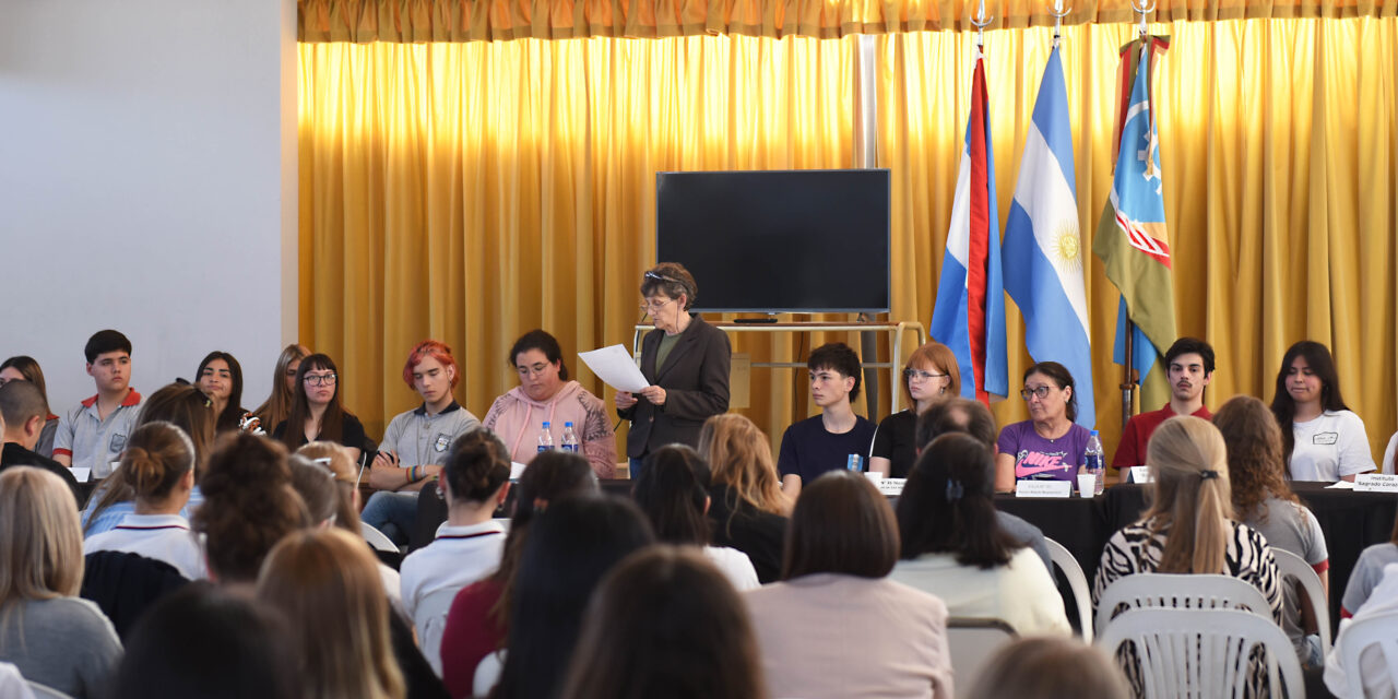 CONCEJO DELIBERANTE JUVENIL: UNA PROPUESTA EDUCATIVA, DEMOCRÁTICA Y CÍVICA