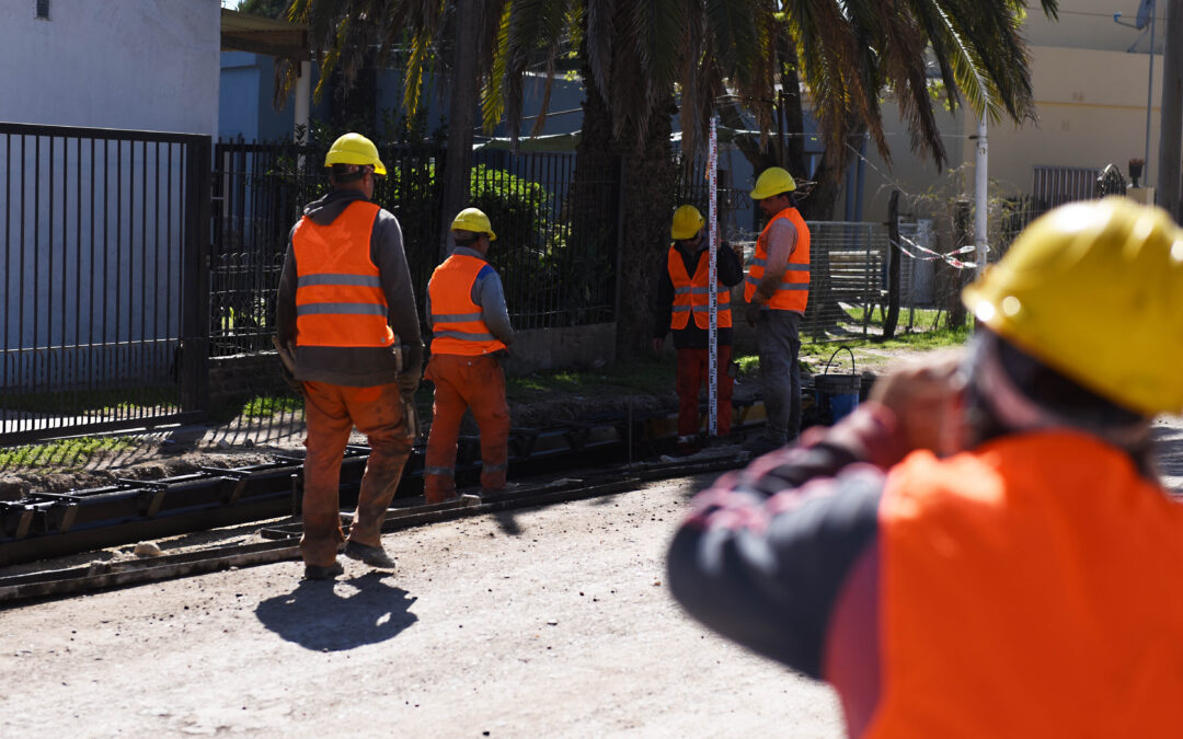 IMPORTANTES AVANCES EN EL PLAN INTEGRAL DE OBRAS PARA LAS CALLES FLORENTINA GÓMEZ MIRANDA Y LOS WICHIS