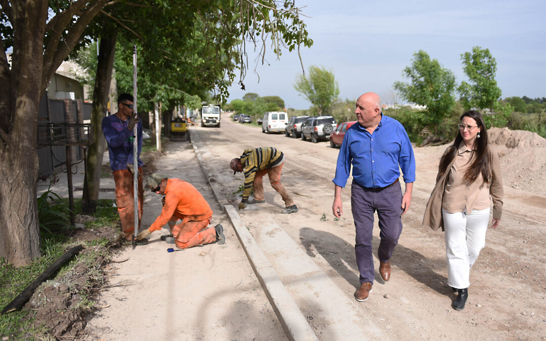 LOS VECINOS DE FLORENTINA GÓMEZ MIRANDA YA DISFRUTAN DE LA TRANSFORMACIÓN QUE ESTAMOS LLEVANDO ADELANTE EN ESA CALLE