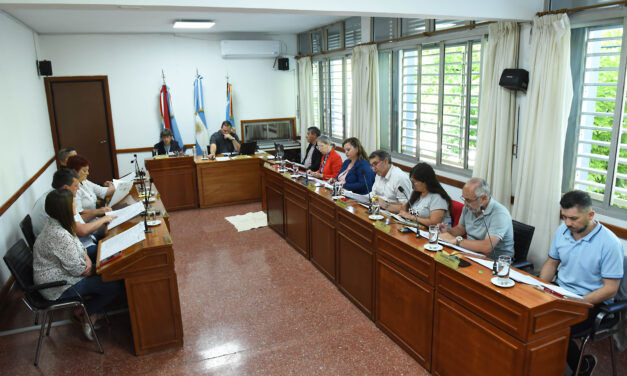 LOS TEMAS TRATADOS EN LA SESIÓN ORDINARIA DEL LUNES 27 DE OCTUBRE