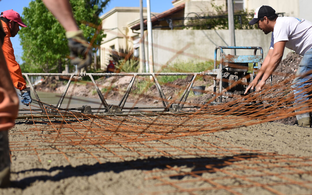 CALLE SALTA SUMA OTRA CUADRA A LA TRAMA VIAL PAVIMENTADA DE NUESTRA CIUDAD