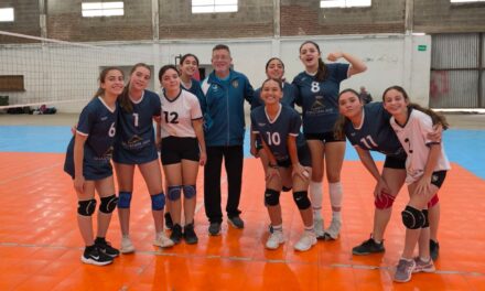 VOLEIBOL: JUGÓ LA SUB 14 AZUL DE CRESPO