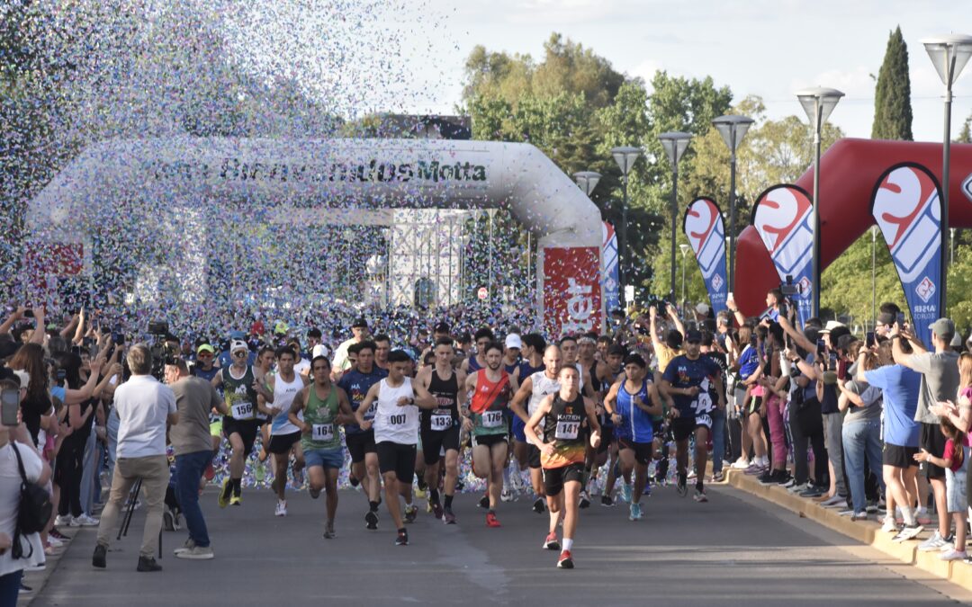 MARATÓN DE LA AVICULTURA: LA PREMIACIÓN general y POR CATEGORÍAS