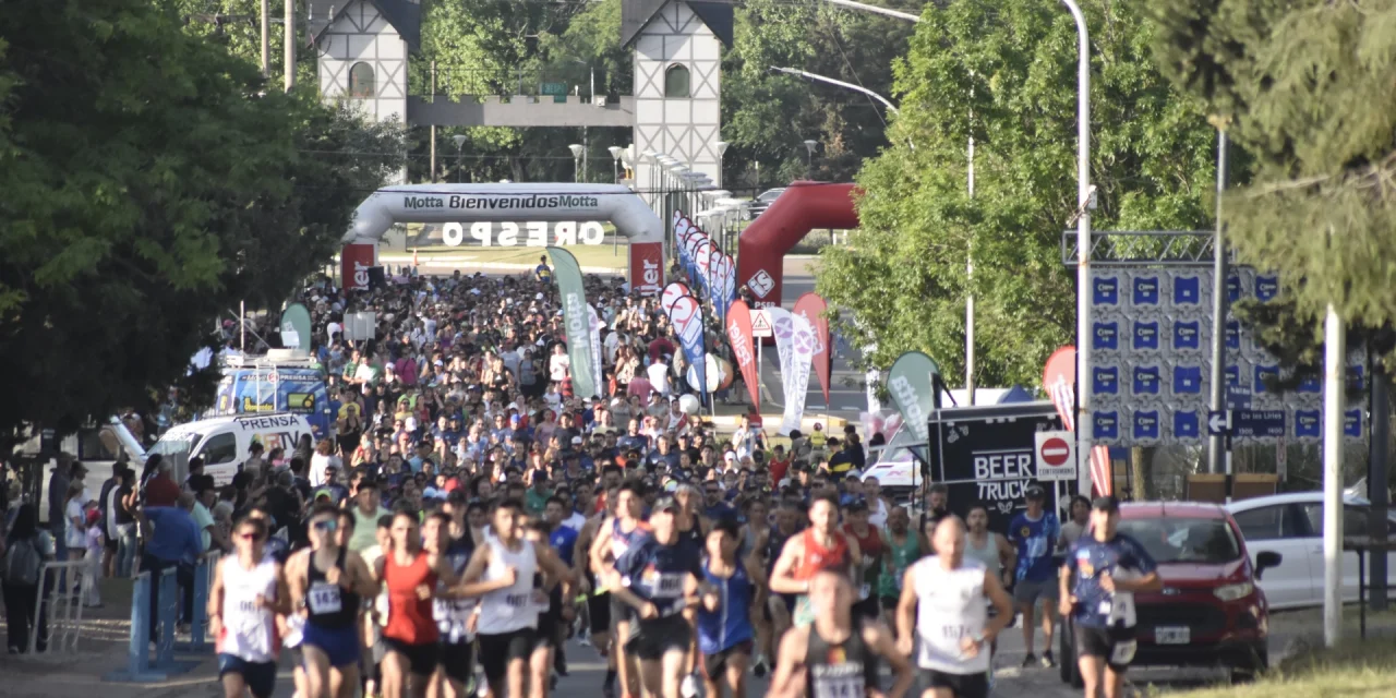 MARATÓN DE LA AVICULTURA: CRESPO CORRIÓ CON VOS