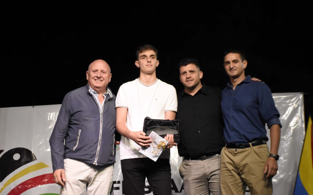 CRESPO, UNA CIUDAD QUE LATE DEPORTE