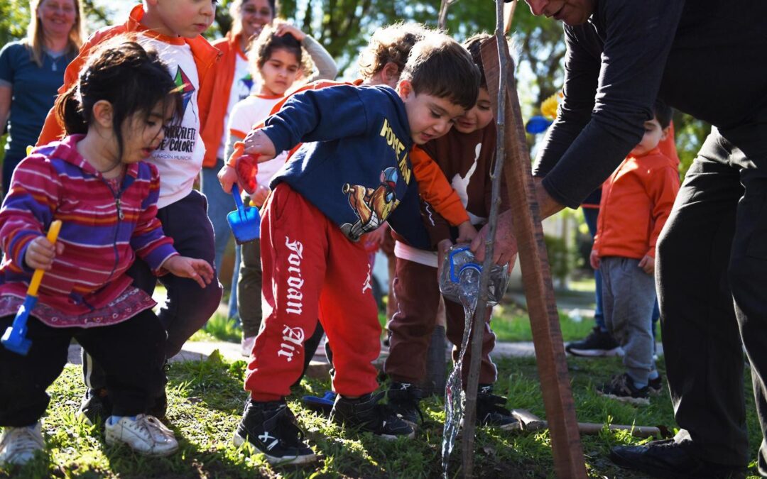 Crespo fue reconocida por su compromiso con el arbolado urbano y la acción climática