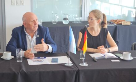 GESTIONES EN BUENOS AIRES PARA AMPLIAR LOS VÍNCULOS ENTRE CRESPO Y ALEMANIA