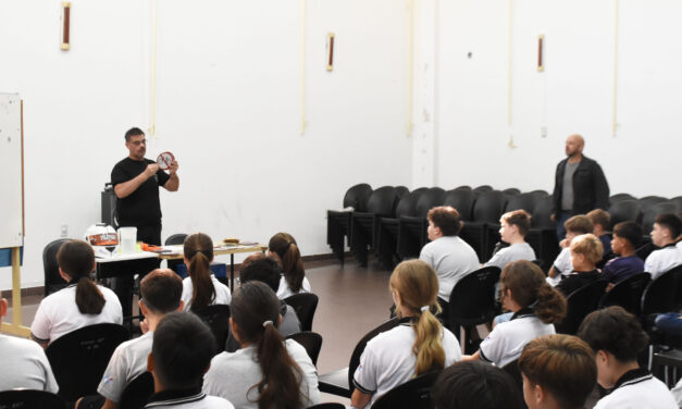 Capacitaciones sobre seguridad vial en las escuelas de Crespo