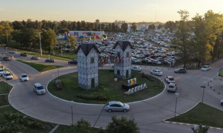 Crespo celebra su mes aniversario con la exitosa Feria ‘Crespo Emprende’