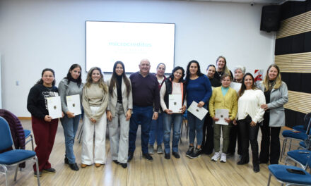 OCHO EMPRENDEDORAS SE SUMARON AL PROGRAMA DE MICROCRÉDITOS PARA EL DESARROLLO DE LA ECONOMÍA SOCIAL