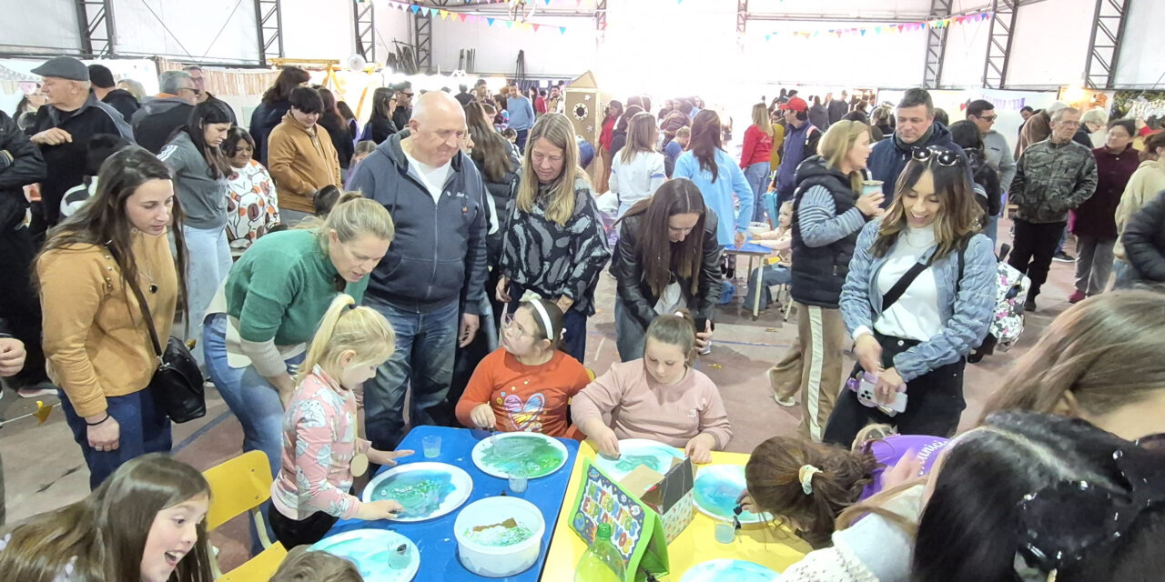 Exitoso día de la Niñez y Feria ‘Crespo Emprende’